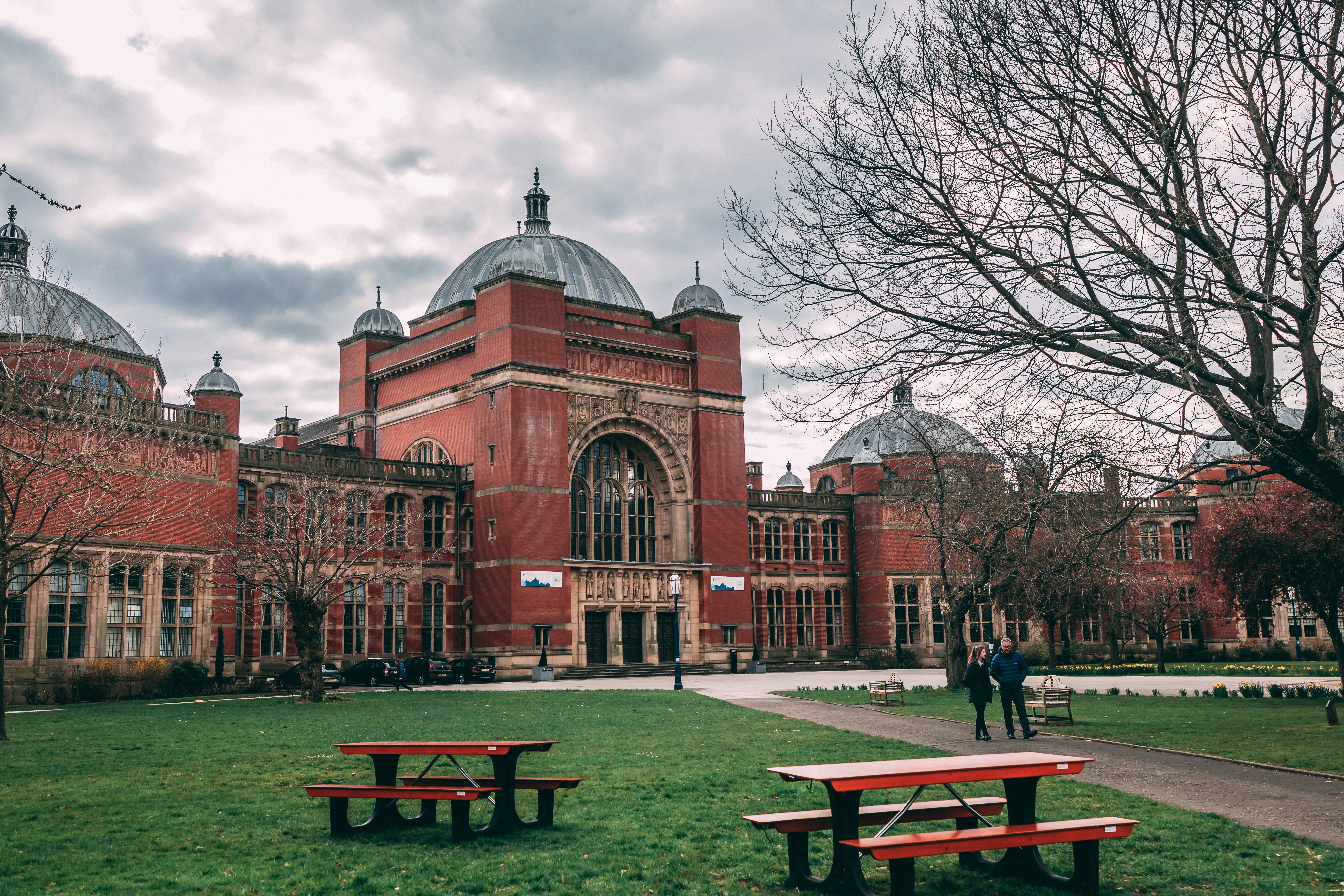 Russell Group universities pull ahead on AI. The rest of the sector cannot keep pace.